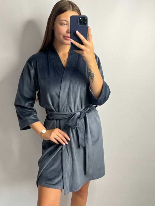 Велюровий халат жіночий з поясом 008-21 графіт
