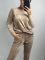 Спортивний велюровий жіночий костюм з карманами 010-21 беж мраморний