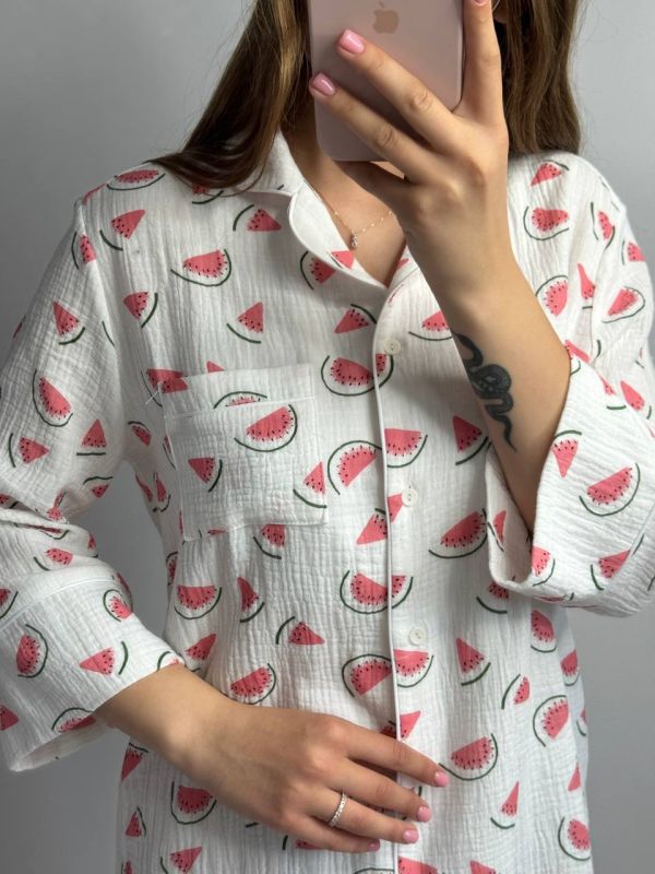 Жіноча сорочка в тканині муслін 165-242 кавунчики