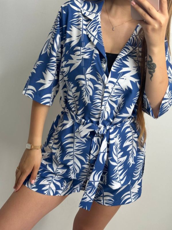 Літній жіночий костюм 221-24 синій в білі квіти