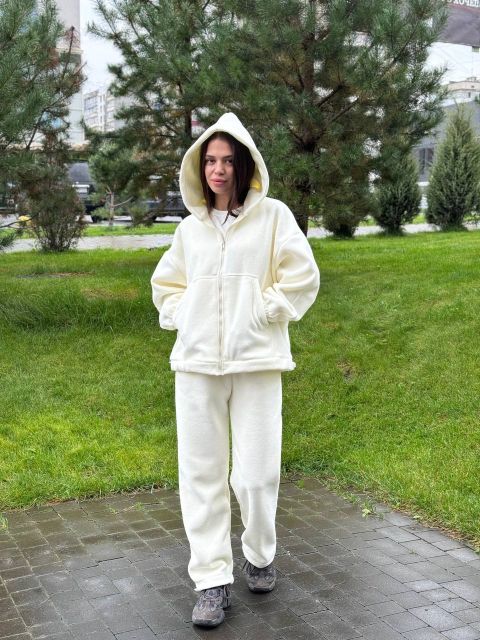 Теплий костюм TEDDY на замку з капюшоном 238-251 молочний