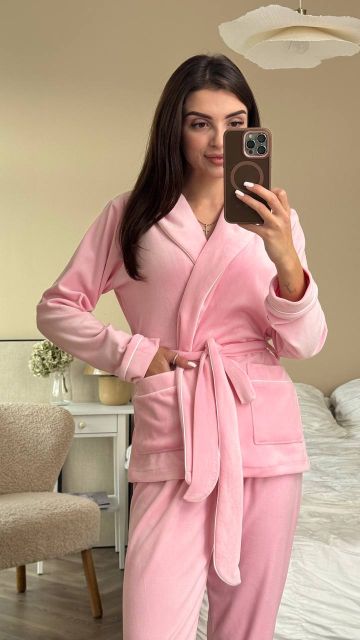 Жіночий домашній костюм велюровий (штани і кофта під пояс) 065-21 зефірний