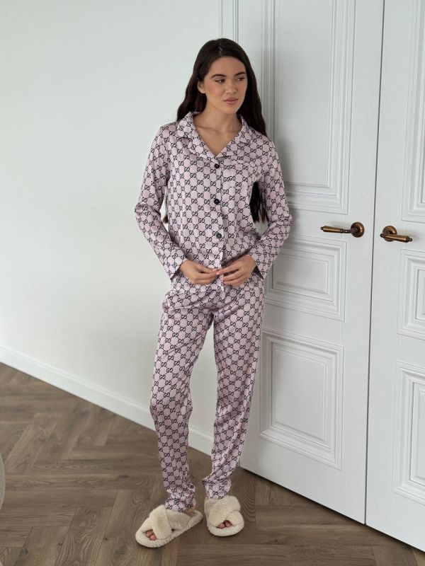 Піжама жіноча (сорочка та штани) сатинова 142-235 пудра