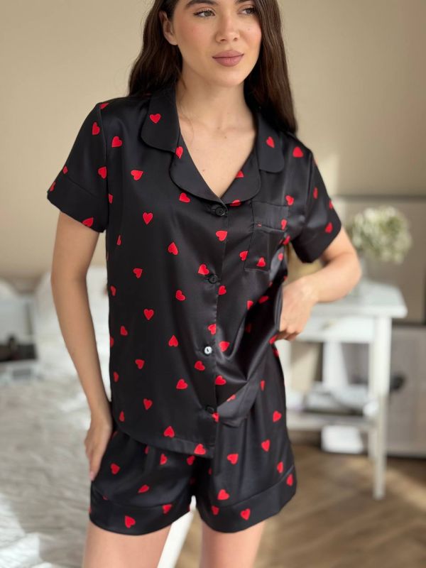 Пижама женская 052-213 черный в сердечко