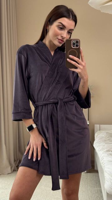 Велюровий халат жіночий з поясом 008-21-2 баклажан