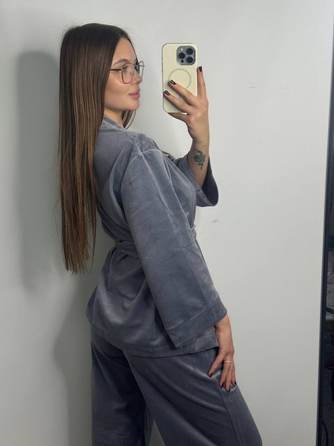 Женский велюровый костюм (двойка) для дома на запах 278-25 серый