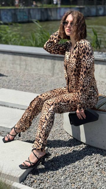 Шовковий домашній комплект(рубашка та штани) 250-251 лео