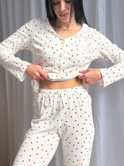 Трикотажна піжама (штани та кофтинка) 277-25 в червоні сердечка